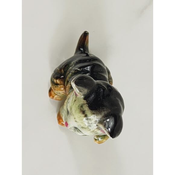 Mini Cat Kitten Kitty w/ Red Bow Figurine Green Eyes Porcelain 3" Year 80's Vtg - Picture 10 of 12